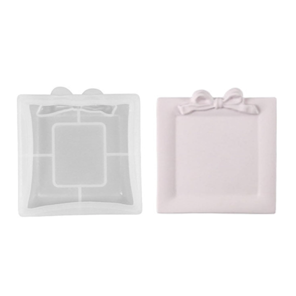 Moule  Silicone  carré avec noeud